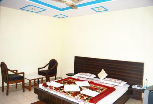 Hotel Goverdhan Tourist Complex