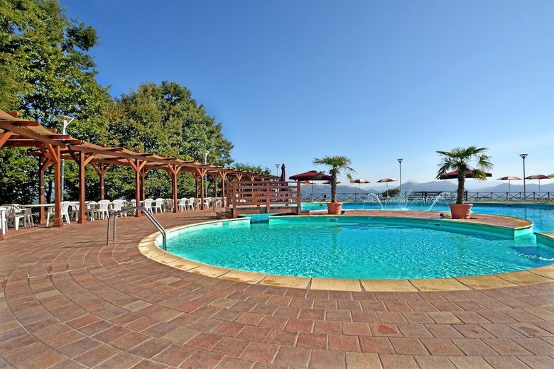 Agroturismo Faro Rosso