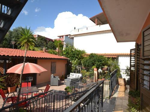 Hostal Apartment La Casa Di Marta Taormina Messina
