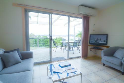 Quarantine Bay Beach Cottages