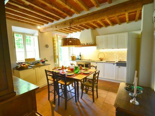 Hostal Holiday Home La Cumbre Lucca