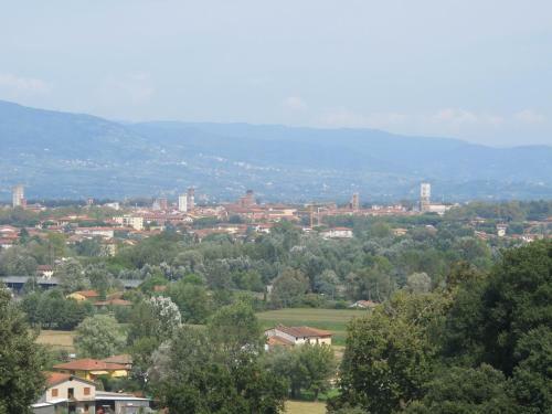 Hostal Holiday Home La Cumbre Lucca