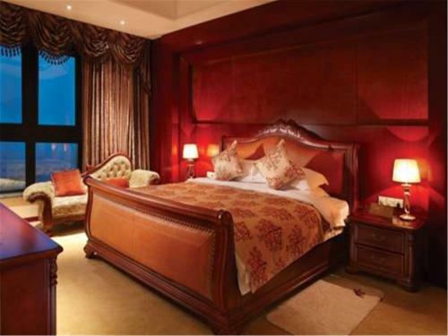 Yuloon Hotel