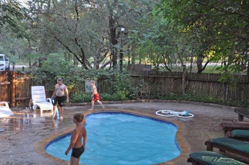 Phumula Kruger Lodge And Safaris