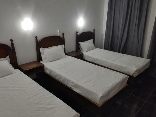 Hostal Residencial Miradoiro Guest House