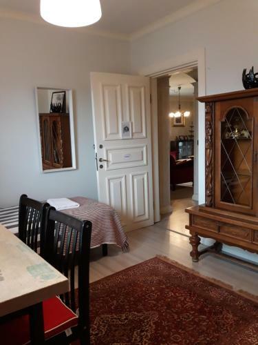 Hostal Wanha Neuvola Guesthouse & Apartment