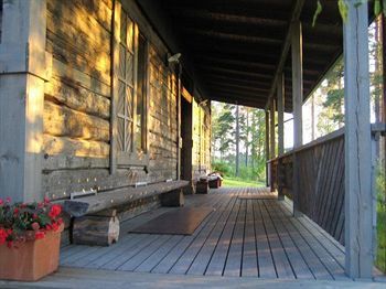 Hotel Lomakeskus Revontuli