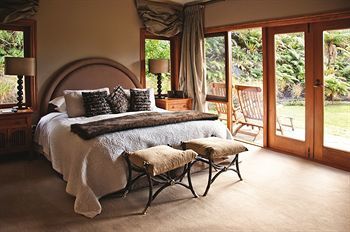 Hotel Treetops Lodge & Estate