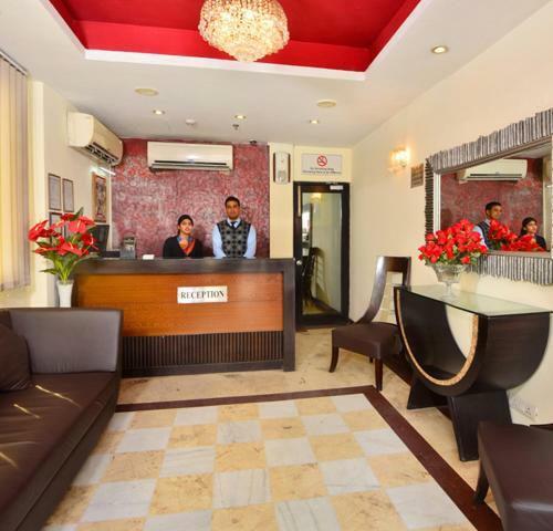 Hotel Shanti Palace West