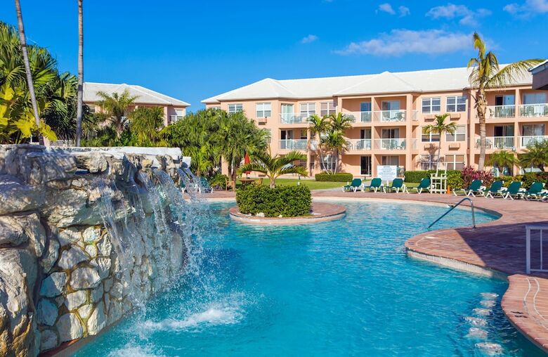 Hotel Island Seas Resort