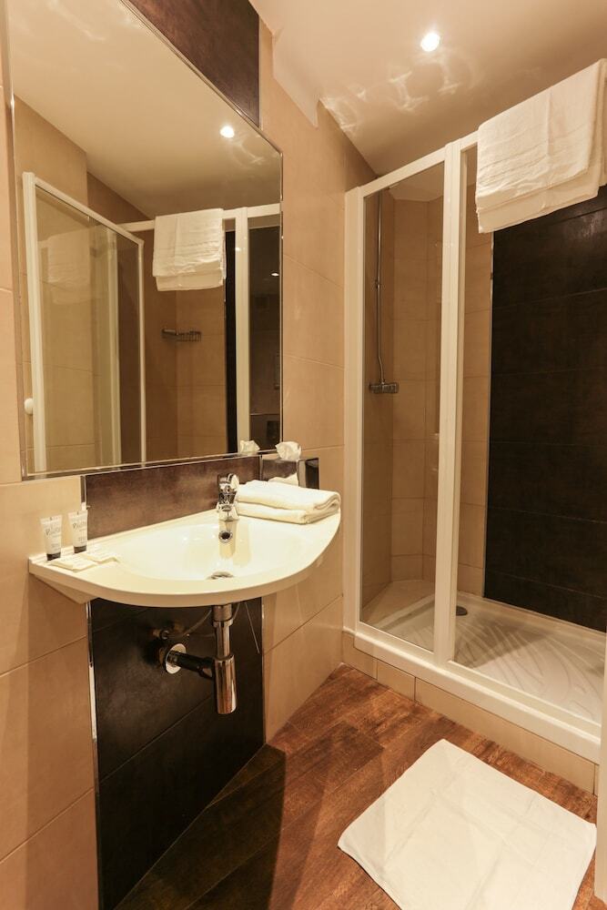 Hotel Le Vintage Gare Du Nord