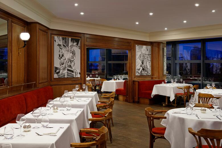 Hotel Renaissance Paris La Defense