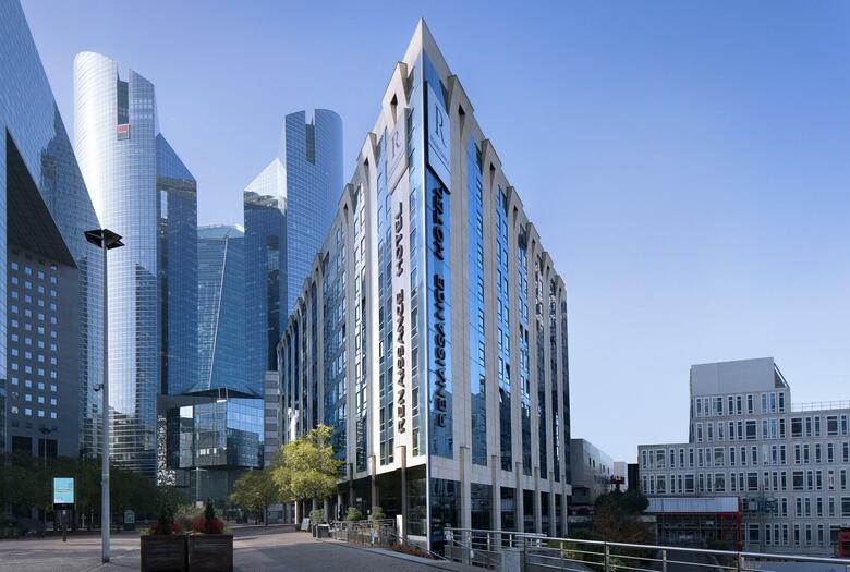 Hotel Renaissance Paris La Defense
