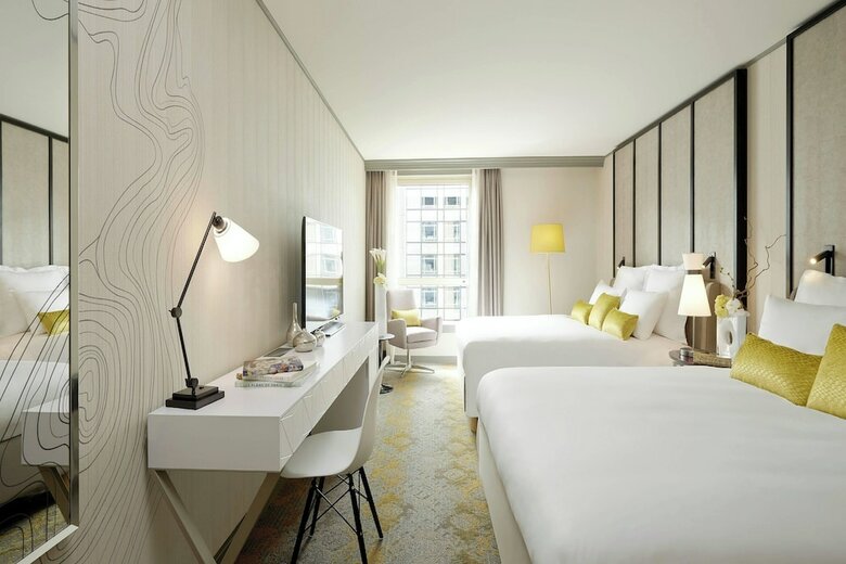Hotel Renaissance Paris La Defense