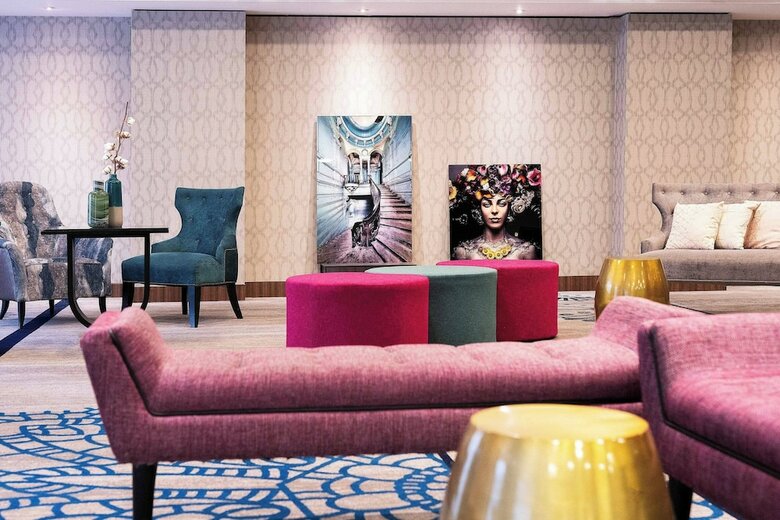 Hotel Renaissance Paris La Defense