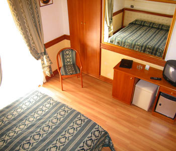 Hotel Il Piccolo Di Piazza Di Spagna