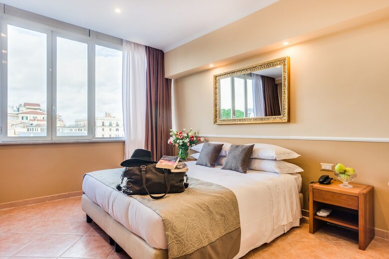 Hotel Lux