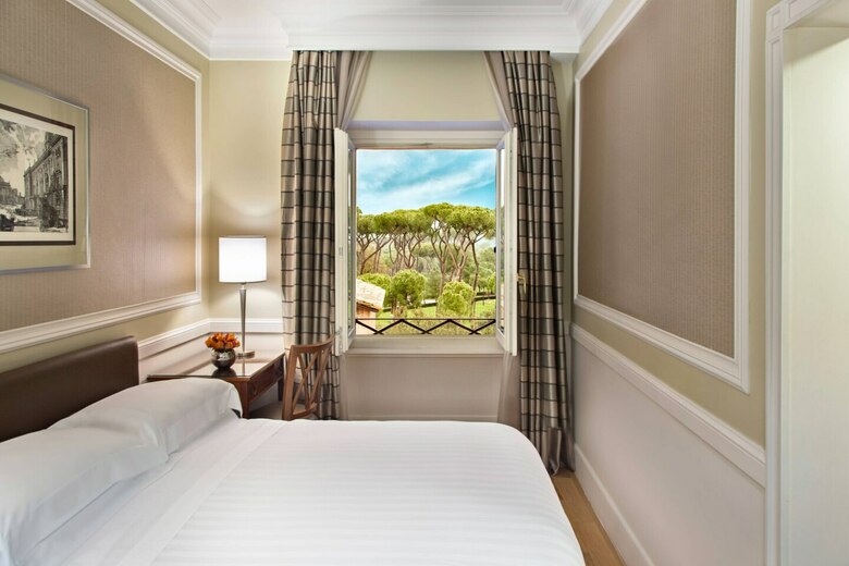 Hotel Marriott Grand Flora