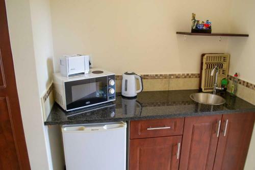 Bed & Breakfast Amohela Guesthouse