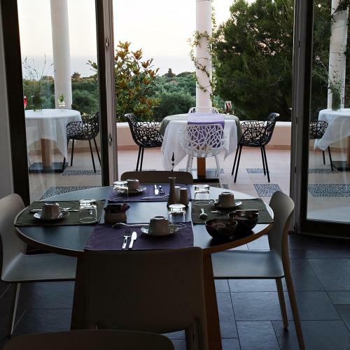 Orizontes View Hotel