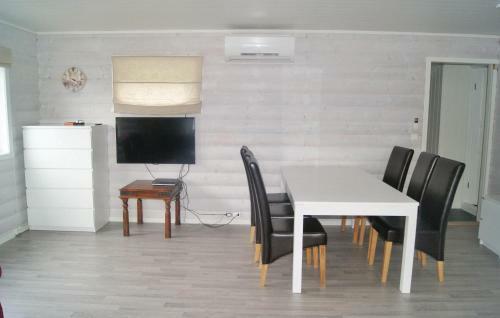 Holiday Home Brekke 53