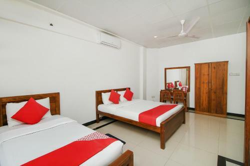Grand Rovinka Hotel