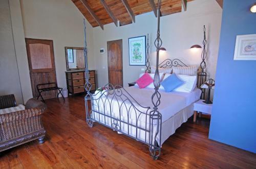 Hotel Hideaway Island Resort