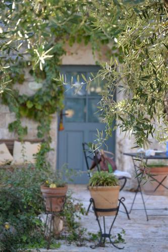 Bed & Breakfast Trulli Gallo Rosso