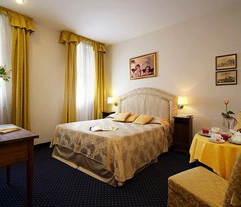 Hotel Palazzo Rosa Guest House