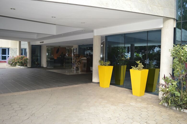Best Western Premier Accra Airport Hotel