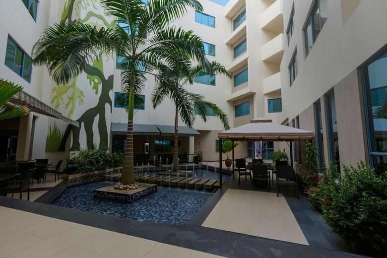 Best Western Premier Accra Airport Hotel