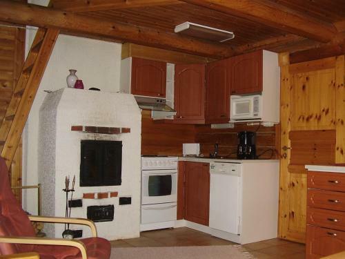 Hallan Akka Apartments