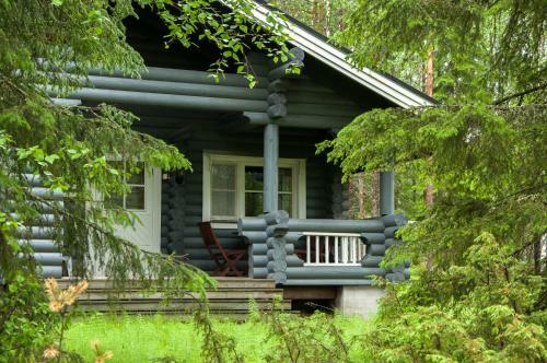 Hallan Akka Apartments