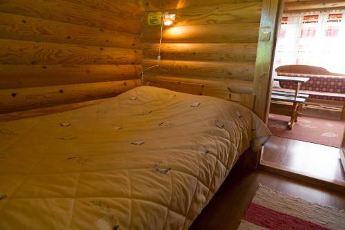 Hallan Akka Apartments