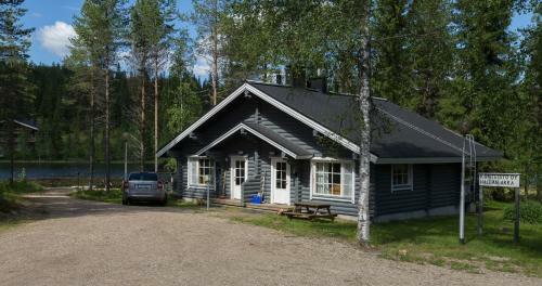 Hallan Akka Apartments