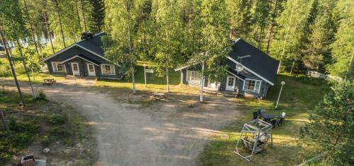 Hallan Akka Apartments