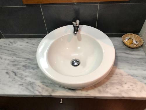 Demetriou Paradisos Hills Hotel