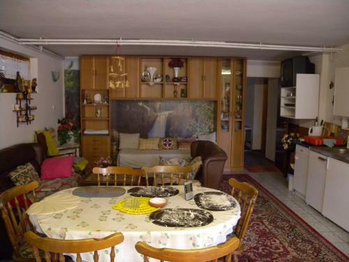 Apartment Balatonbereny 1