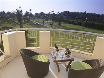 Hotel Royal Orchid Beach Resort & Spa, Goa