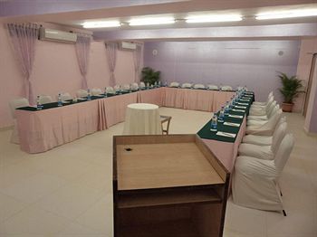 Hotel Royal Orchid Beach Resort & Spa, Goa