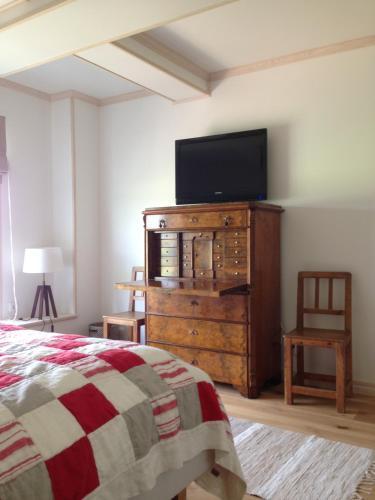 Agroturismo L�sta Bed & Breakfast
