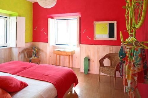Albergue Chill In Ericeira Surf House