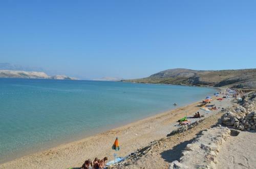 Hostal Holiday Home Fiola