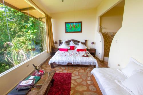 Hotel Issimo Suites
