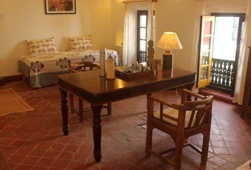 Hotel 3 Rooms By The Paulines