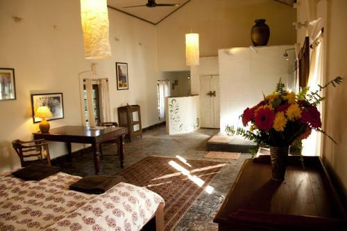 Hotel 3 Rooms By The Paulines