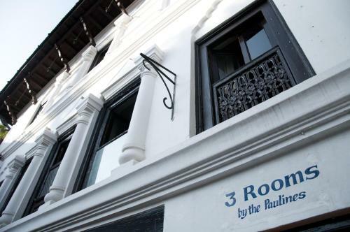 Hotel 3 Rooms By The Paulines