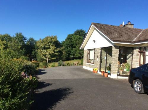 Bed & Breakfast Hollymount House
