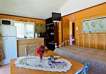 Hostal Golden Gate Guest House