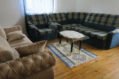 Hostal Surasul Muntelui